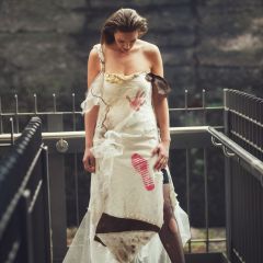 Dutkiewicz_Ausstellung-redress_Hochzeitskleid, Foto: Ferat Bilgin